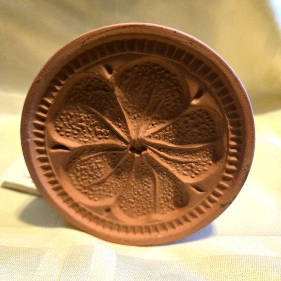 Vintage Shaker Hearth 3" Hand Molded Painted Cookie Press Terra Cotta Press Base - Picture 6 of 9